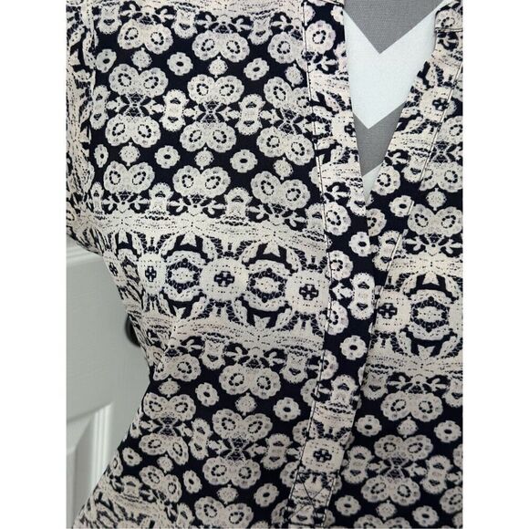 The Limited patterned blouse - Picture 2 of 8